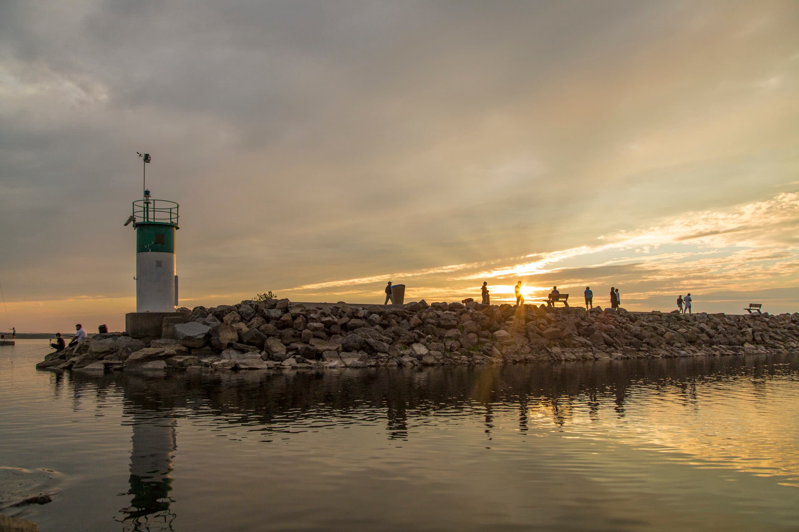 La jetée du Vieux-Aylmer au coucher du soleil